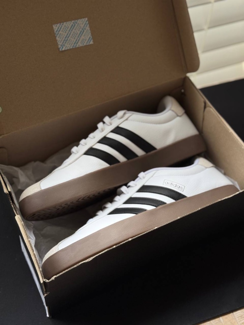 Adidas VL Court 3.0 Men’s Sneakers White Black Gum Size 11 US New